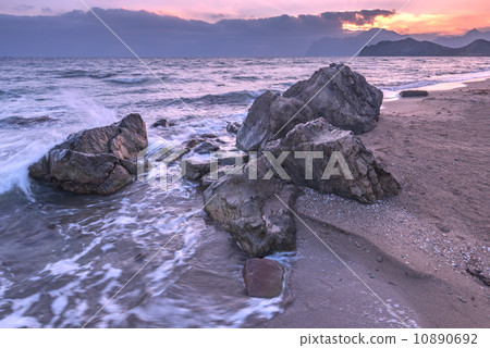 sea sea 10890692