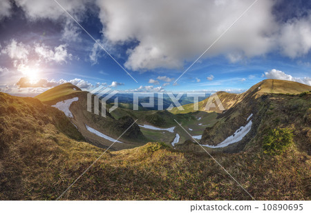 mountain mountain 10890695