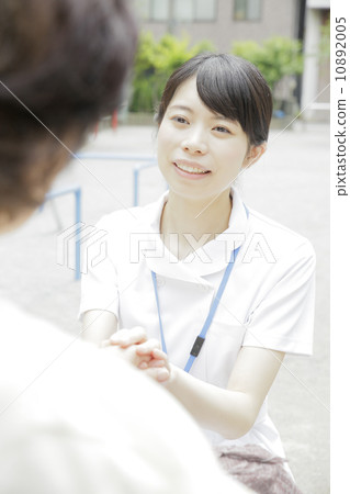 護士和高級 護士和高級 10892005