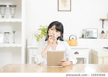 女平板電腦 女平板電腦 10893606