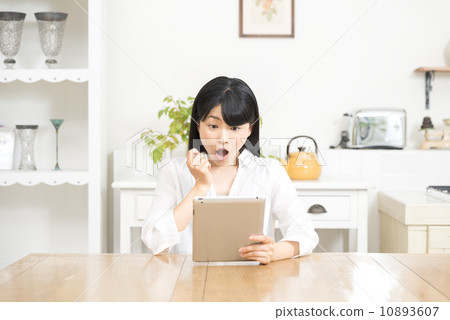 女平板電腦 女平板電腦 10893607