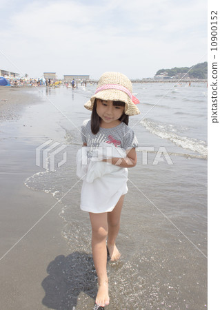 5歲的海女孩在夏天 10900152
