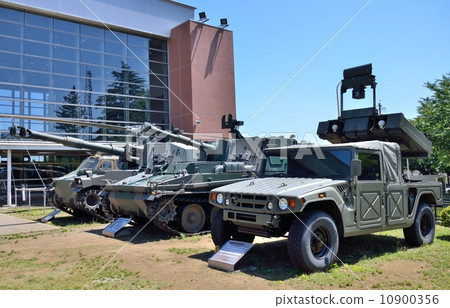 Tanks exhibited at the Ground Self Defense Force public relations center etc. (Asaka city, Saitama Prefecture) 10900356