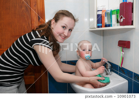 Sweet child taking a bath. Sweet child taking a bath. 10901073
