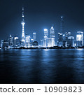 上海外灘夜景 10909823