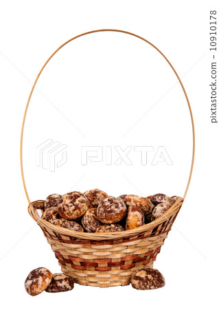 basket with spice-cakes basket with spice-cakes 10910178