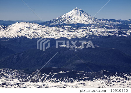 Panoramic view from Villarica Volcano, Chile. Panoramic view from Villarica Volcano, Chile. 10910550