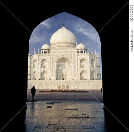 Taj Mahal, India. 10912192