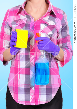 Cleaning woman Cleaning woman 10914722