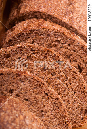 bread 10918329
