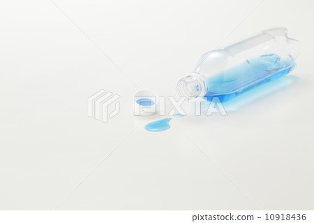water water 10918436