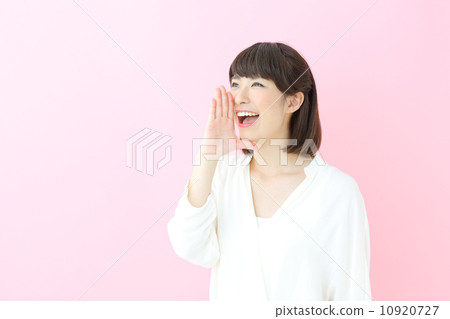 歡呼·年輕女孩·粉紅色回來 10920727