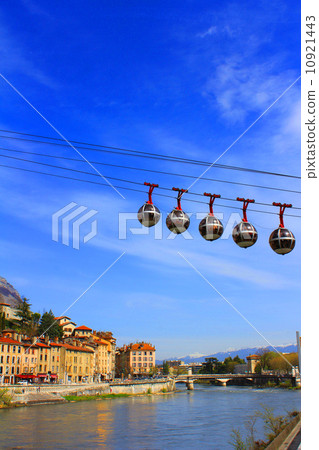 Ropeway in Grenoble France 10921443