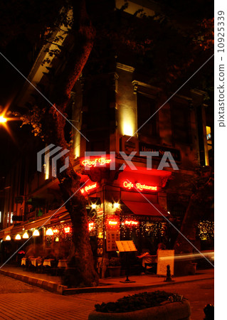 The street corner of Sultan Ahmet Sultanahmet The street corner of Sultan Ahmet Sultanahmet 10925339