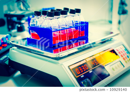 Food quality test 10929140