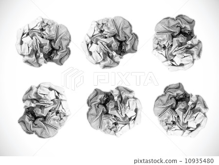 concept crumpled paper light bulb metaphor for good idea concept crumpled paper light bulb metaphor for good idea 10935480