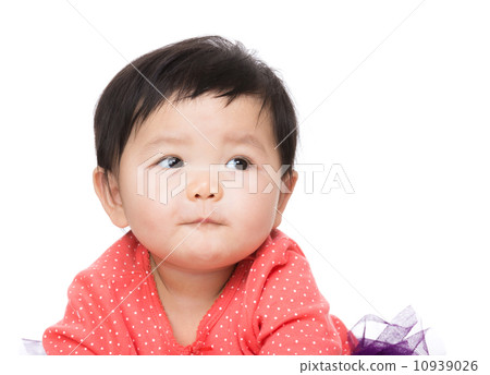 Asian baby girl looking aside 10939026