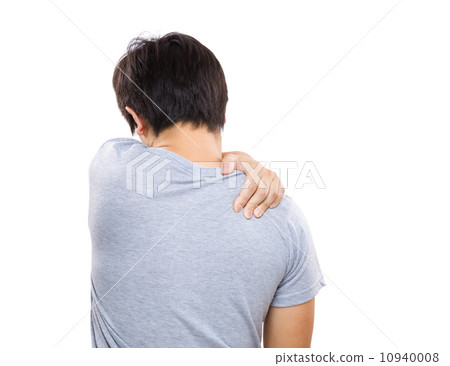 Man having neck pain 10940008