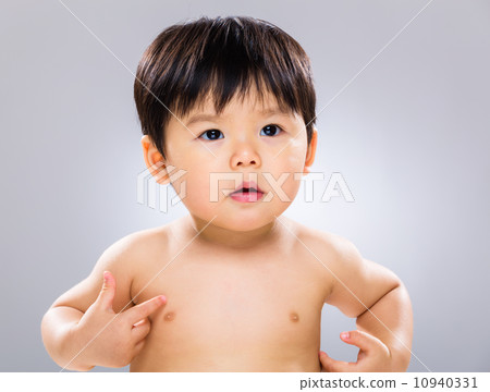 Baby boy Baby boy 10940331