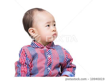 Asia baby boy looking another side 10940819