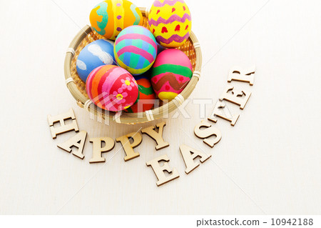 Colourful design easter egg with wooden word 10942188