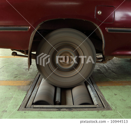brake testing system of car brake testing system of car 10944513