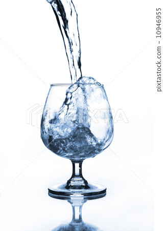wine glass with water wine glass with water 10946955