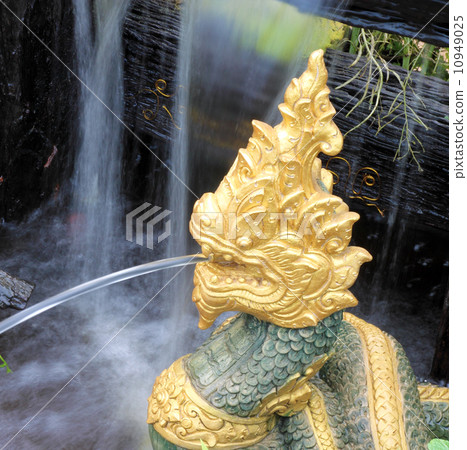 King of Nagas 10949025