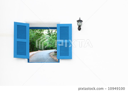 Greek Style windows and lamp with curve road 10949100