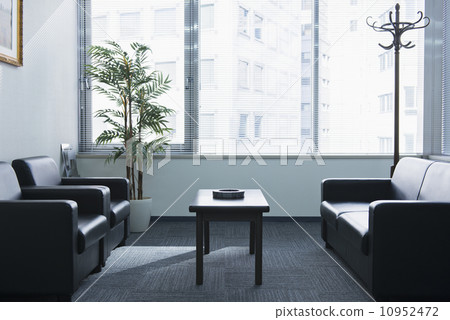 Multi-generation business 10952472