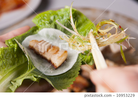 Korean barbecue 10953229