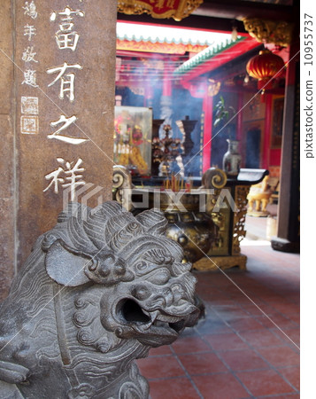 Vietnam Ho Chi Minh City Cholon Mazanto Temple 10955737