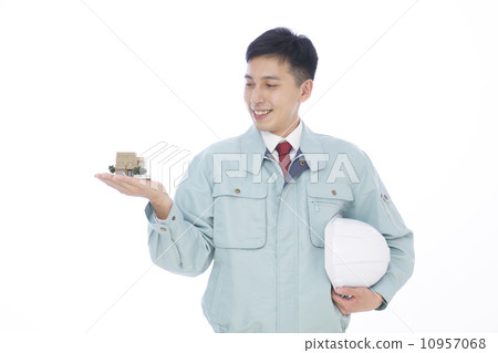 Businessman         10957068