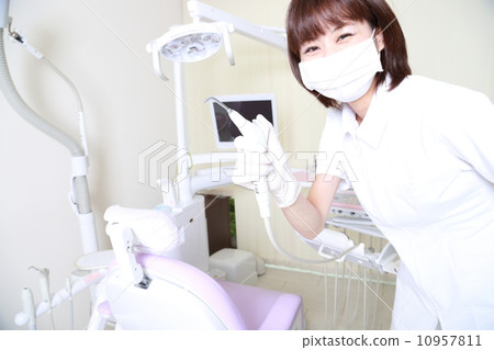 Dental image Dental image 10957811