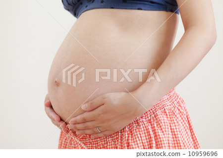 8 months pregnancy maternity 10959696