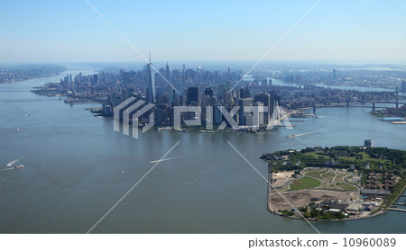 New York Aerial shot May 2014 10960089