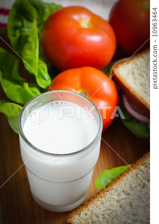 Close up breakfast with fresh milk food Close up breakfast with fresh milk food 10963464