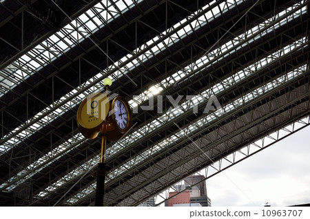 Osaka Station Space-time space Osaka Station Space-time space 10963707
