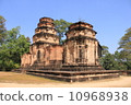 Angkor Ruins Prasat Kravan 10968938