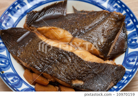 煮比目魚 10970159
