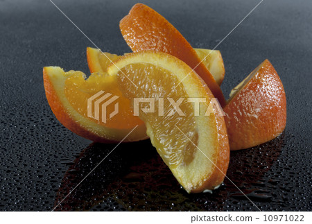 orange 10971022