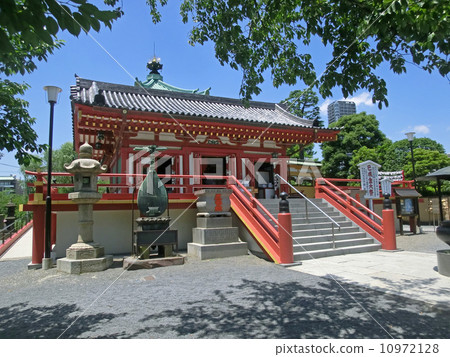 Shinobazu Pond Benten Hall (Ueno Park, Taito Ward, Tokyo) Shinobazu Pond Benten Hall (Ueno Park, Taito Ward, Tokyo) 10972128