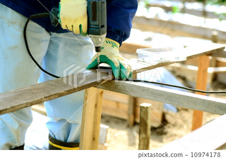 一個男人 10974178