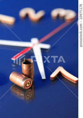 Deadline Concept 10975176