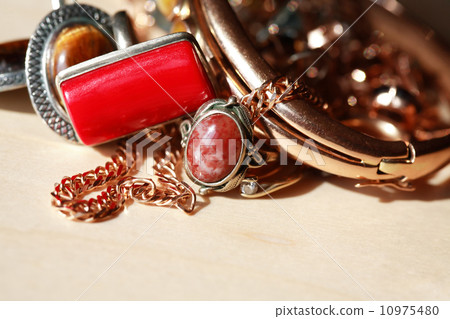 Jewelry Set 10975480