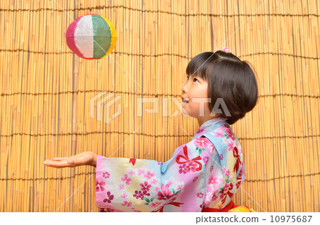 Yukata girl (Yoshino) 10975687