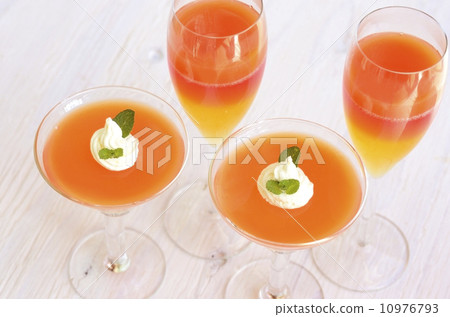 Party Party 10976793