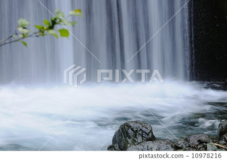 水流量 水流量 10978216