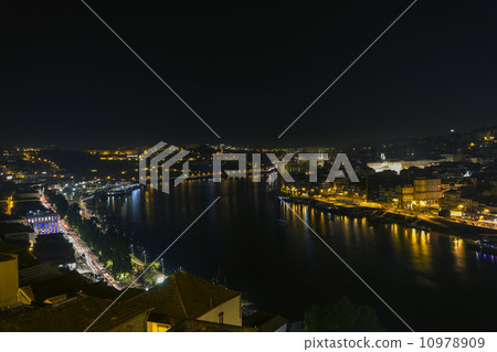City at night, panoramic scene 10978909