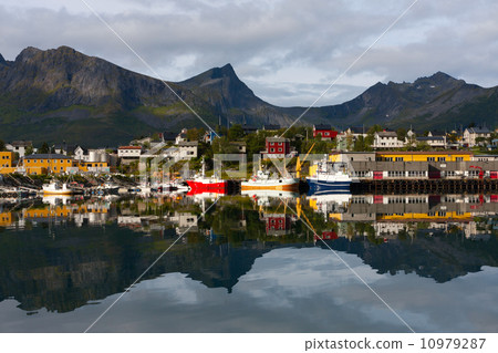 Husoy Husoy 10979287